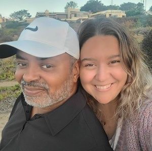 Meet your Posher, Elena